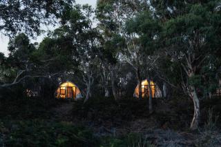 Eco Luxury - Heated - Hot Tub - Waterfront - Freycinet - Coles Bay - 2