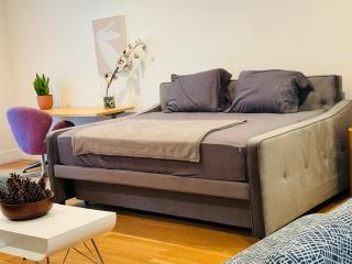 Beautiful One Bedroom in NYC - Brooklyn - 4