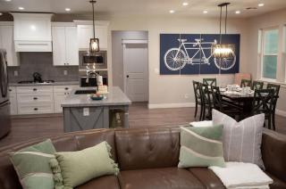 Large Flagstaff Home with Guest House - Flagstaff - 3