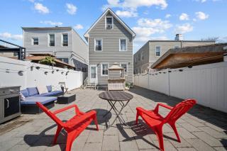 Newly Renovated One Bedroom Apartment ! - 4