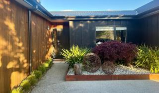 Bobs Cove Nature Getaway and spa - - 7