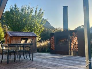 Bobs Cove Nature Getaway and spa - - 3