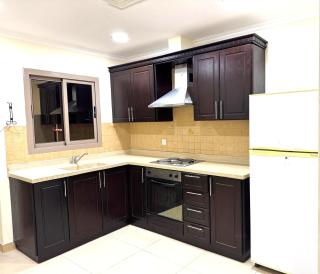 Emerald Suites - Manama - 8
