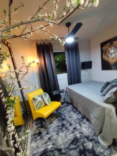 Casa Colonial com Suítes e Quartos Privativos - Hospedagem Residencial - Rio Claro - 8