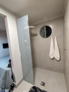 Casa Colonial com Suítes e Quartos Privativos - Hospedagem Residencial - Rio Claro - 6