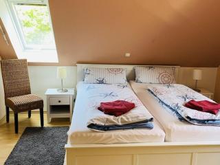 Holiday home in Berum with swimming pool - Berum - 1