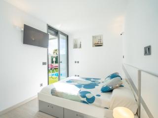 Seaside villa with swimming pool - Santa Margalida - 1