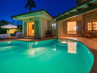Villa in Alcudia with private jacuzzi - Alcúdia - 2