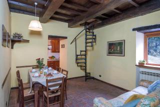 Freistehendes Agriturismo Mit Garten Und Pool - Pratovecchio - 7