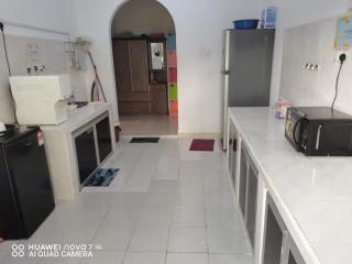 Knight Residence - 2