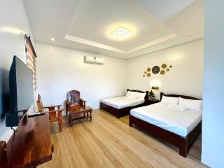 Kubo Royale Private Villa - 1