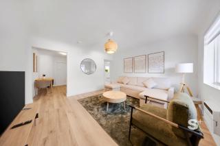 Chic 1-BD Apt in Miami Gym, BBQ, Free Parking - 4