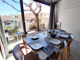 Villa T3 Mezzanine avec Climatisation - 6 Personnes - Parking - Saint-Pierre-La-Mer - FR-1-795-60 - 5