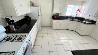 The Disney Hostel - Fullerton - OC - Fullerton - 8