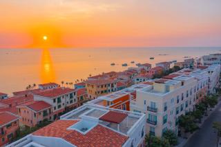 Merci Hotels - Sunset Town Phu Quoc - Phu Quoc - 6