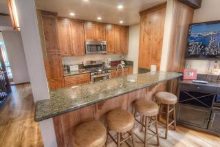 Kingswood Cornerview home - Kings Beach - 6