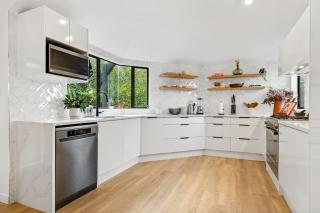 Forest Retreat with pool table & 10min to wineries - Auckland - 1