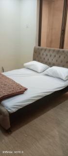 Private Basement Suite & Bath - Islamabad - 5