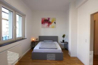 3BR - City Apartments - 10 min to ICE - Siegburg - 3