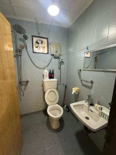 Tang's Crib - Miri - 3