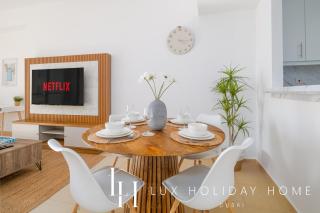 LUX The Dubai Eye View JBR Studio - 3