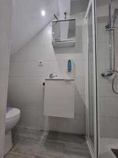 HOUSE ONLY FOR YOU ! 3 bedroom 2wc,BBQ,balcon 2,CENTRO vila! - 3