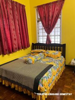 Teratak Enggang Homestay - Kota Bharu - 0