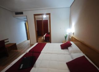 Hotel Helmántico - 0