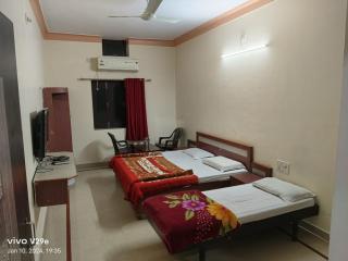 Hotel Kishanji's - Mount Ābu - 7