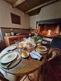 The Old Farmhouse - Farm Stay - - 3