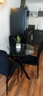 City Apartment in Great Location with a Balcony & Parking Possible - West One - Sheffield - 5