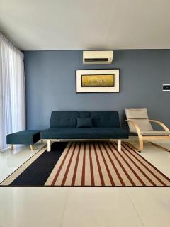 City side retreat Adelaide house - 9