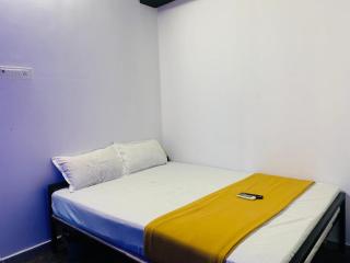 S4 guest House - Puducherry - 3