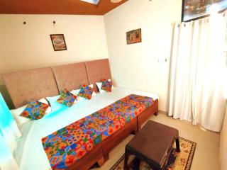 DG Homestay Ujjain - Ujjain - 4