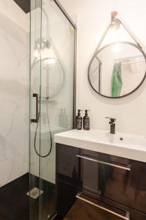 Cocon charmant et paisible au cœur du Vieux Nice - 4