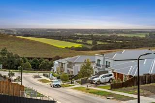 Modern House with Elegant views - 2