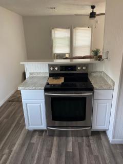 Fancy Hooch Close to Fort Sill Accepts Pets - Lawton - 7