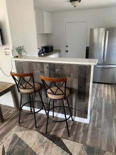 Fancy Hooch Close to Fort Sill Accepts Pets - Lawton - 4