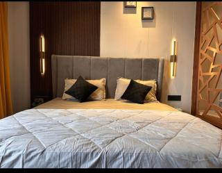 Opulent suite 06 - Ghaziabad - 3