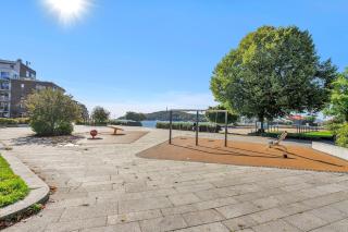 Nyrenovert leilighet med rolig beliggenhet - Toppen av gågata Markens ved Slottet - 6