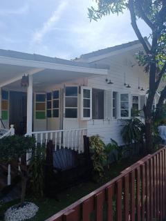 Baan Chay Klong, Canal side Classic Home 2BRs - 1
