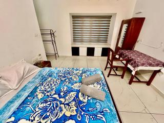 Casa Lago - Alleppey - 0