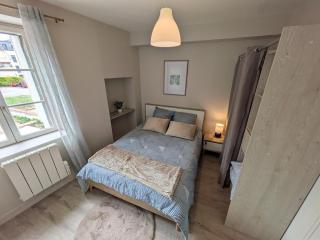 Appartement dans le quartier médiévale proche centre-ville ! - 0