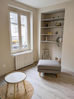 Appartement dans le quartier médiévale proche centre-ville ! - 4