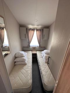 Caravan Selsey - 9