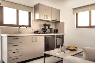 SEVIS SUITES - Ayia Napa - 7