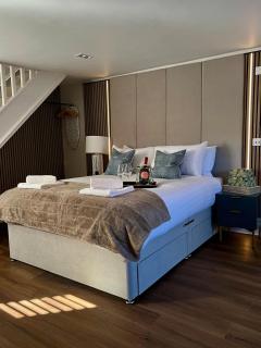 Bespoke one bed apartment by Sefton Park Sleeps 4 - Liverpool - 8