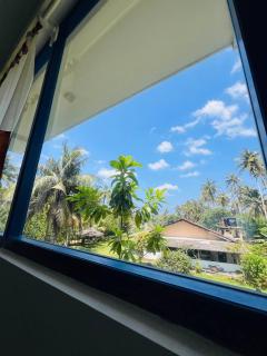 Phoenix house ahangama - 6