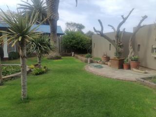 22 on Main Guesthouse Walvis Bay - 7