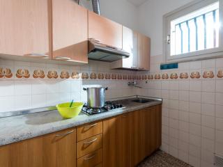 Charming townhouse with garden and pool - Bibione - 3